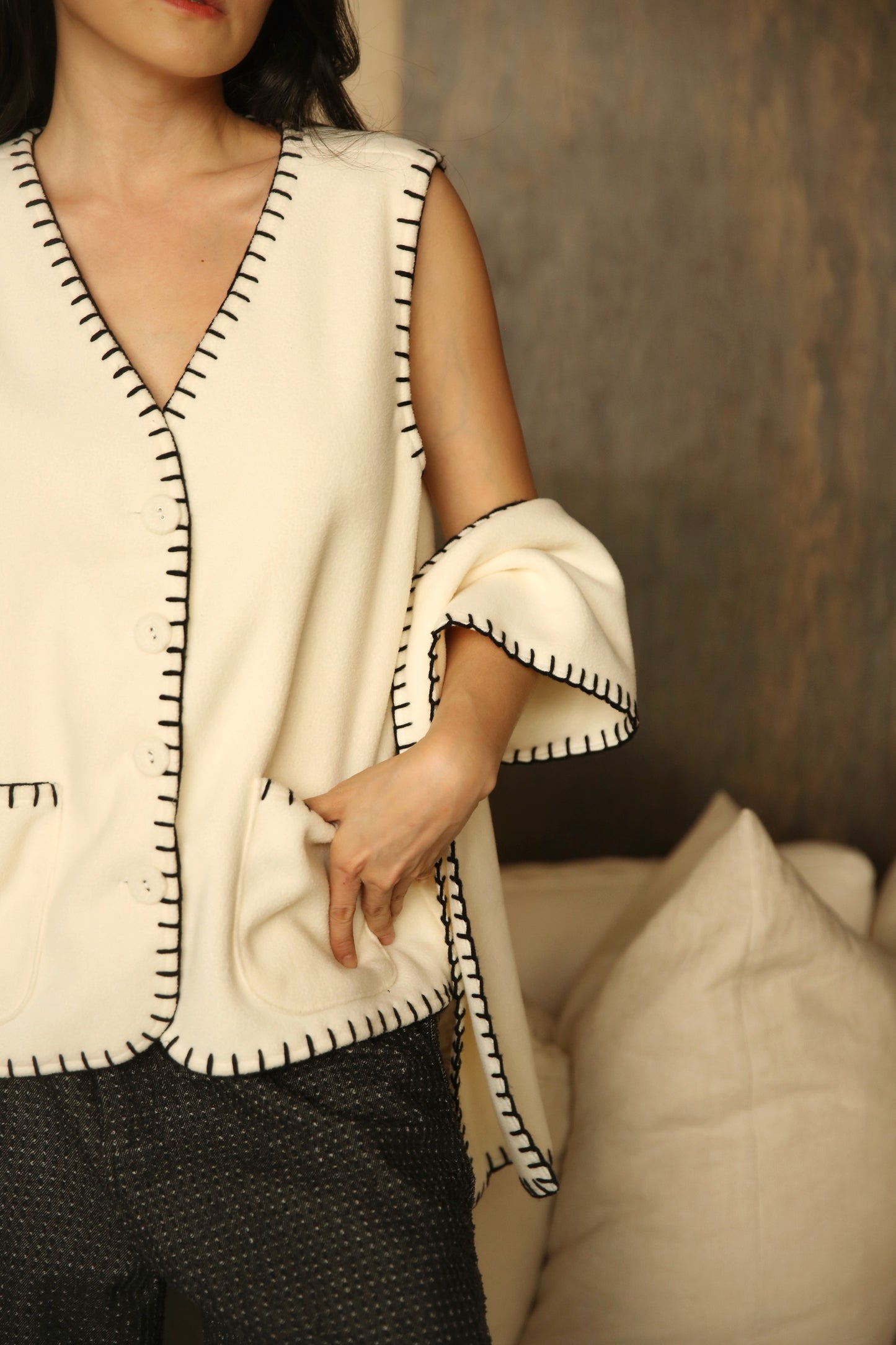 MILE VEST