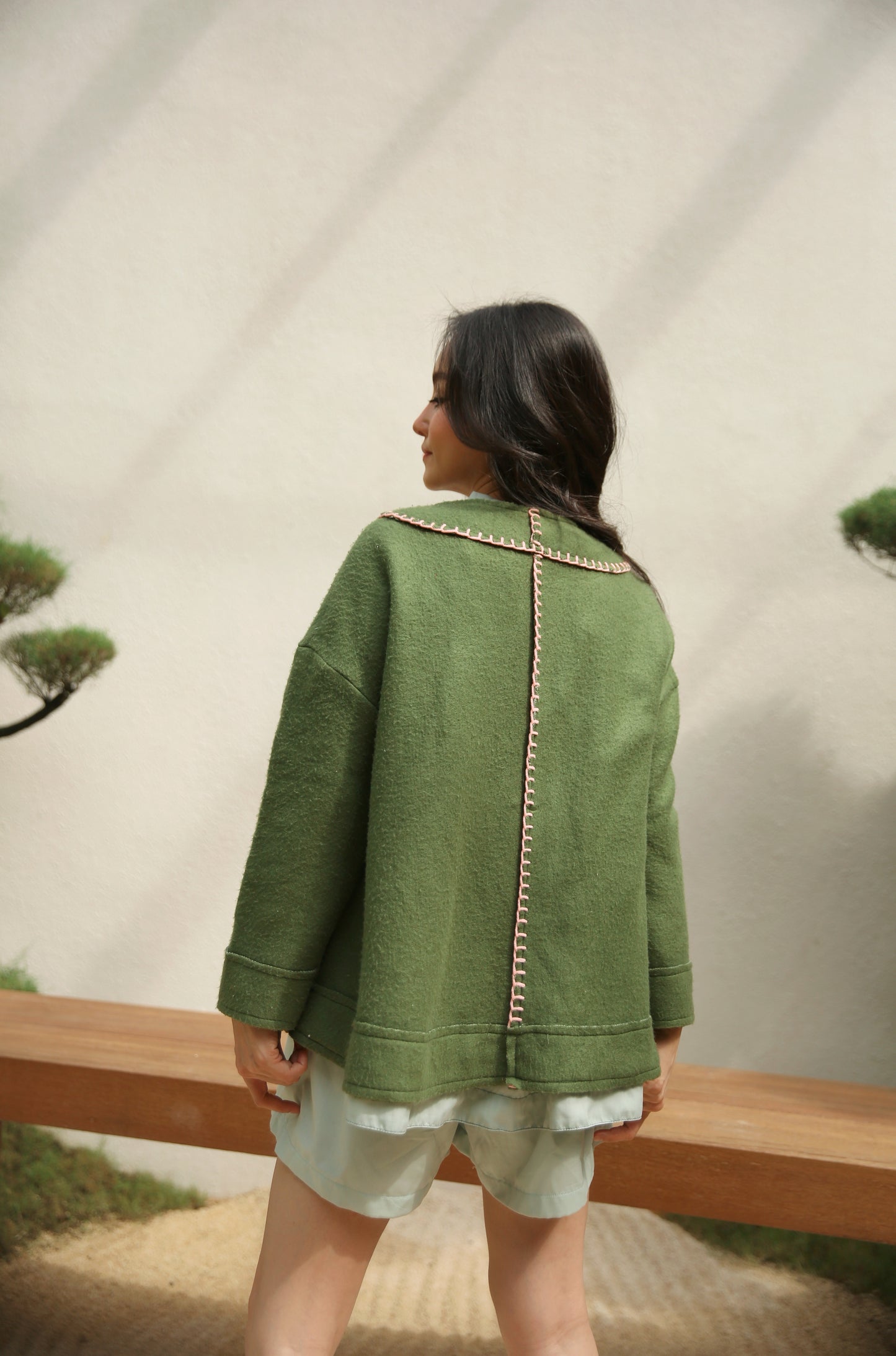 DEWEY OUTER (New Colour)
