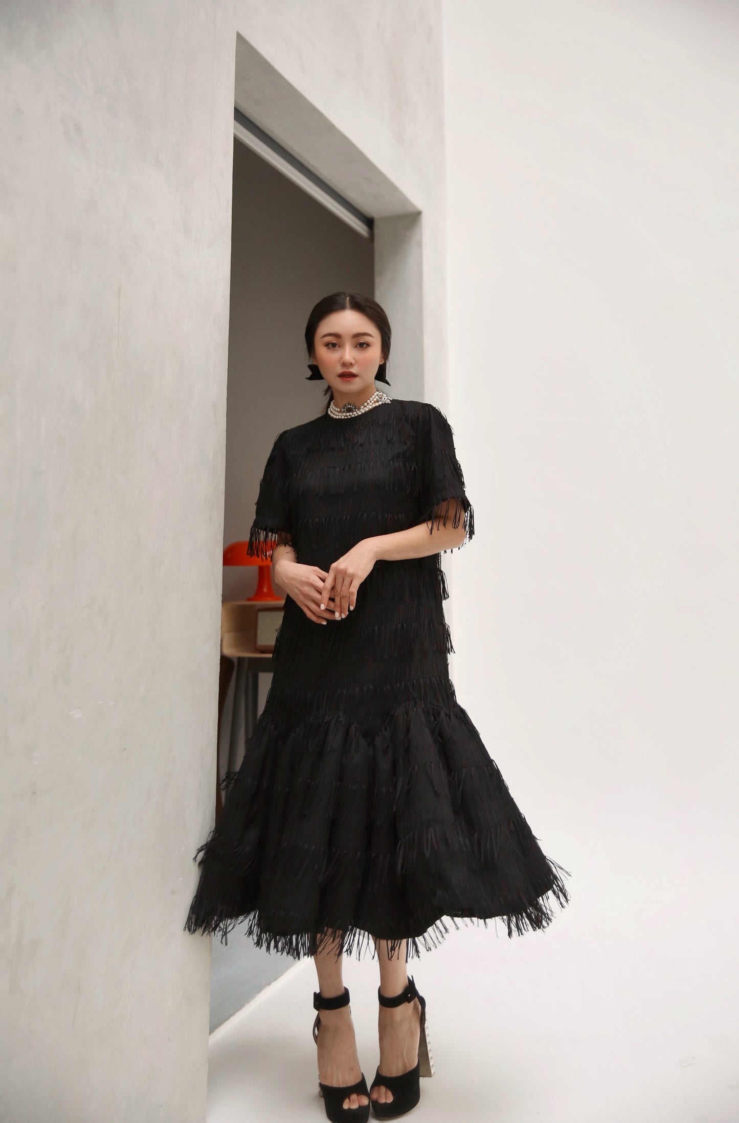 FRILLY DRESS