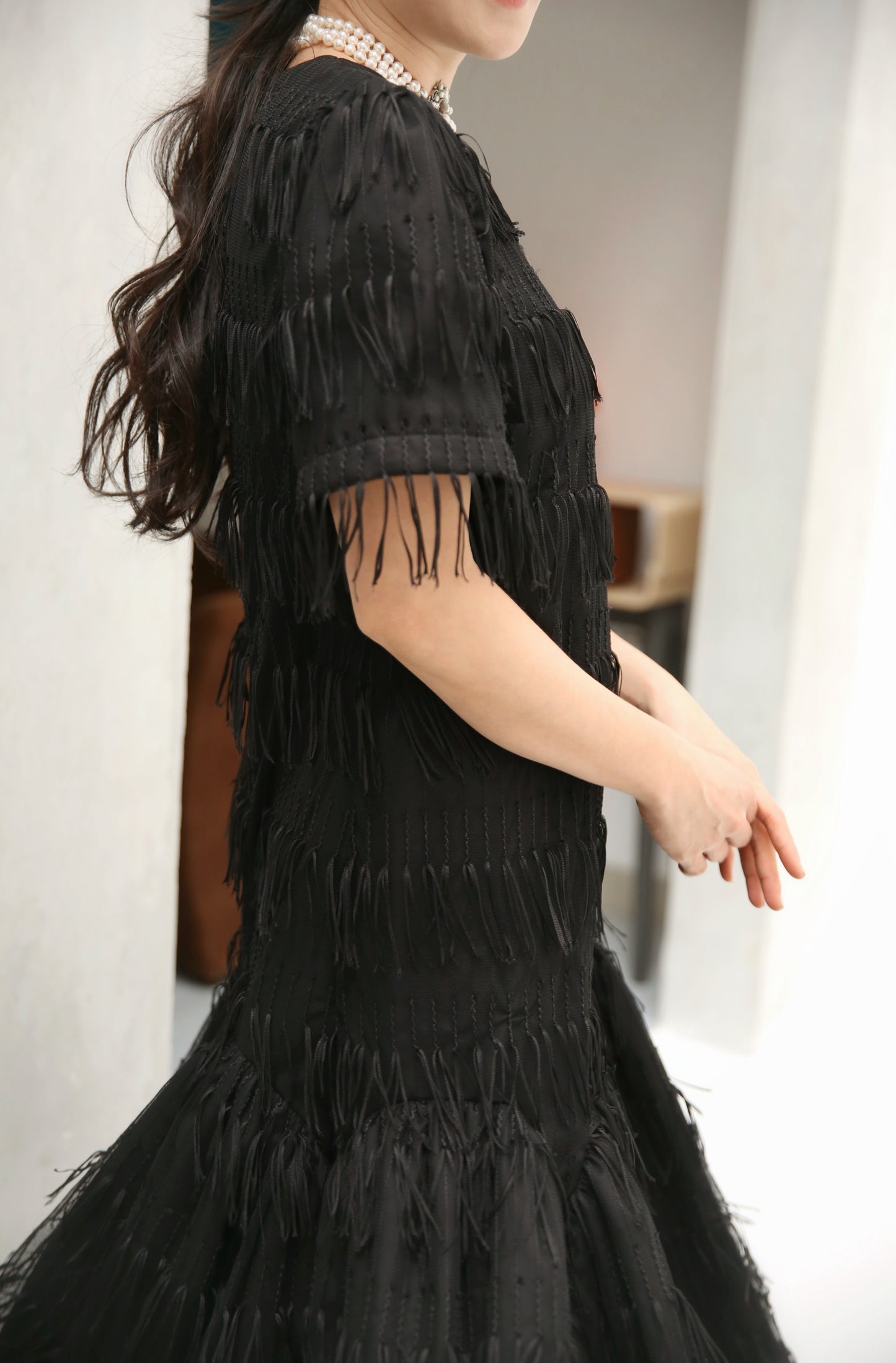 FRILLY DRESS
