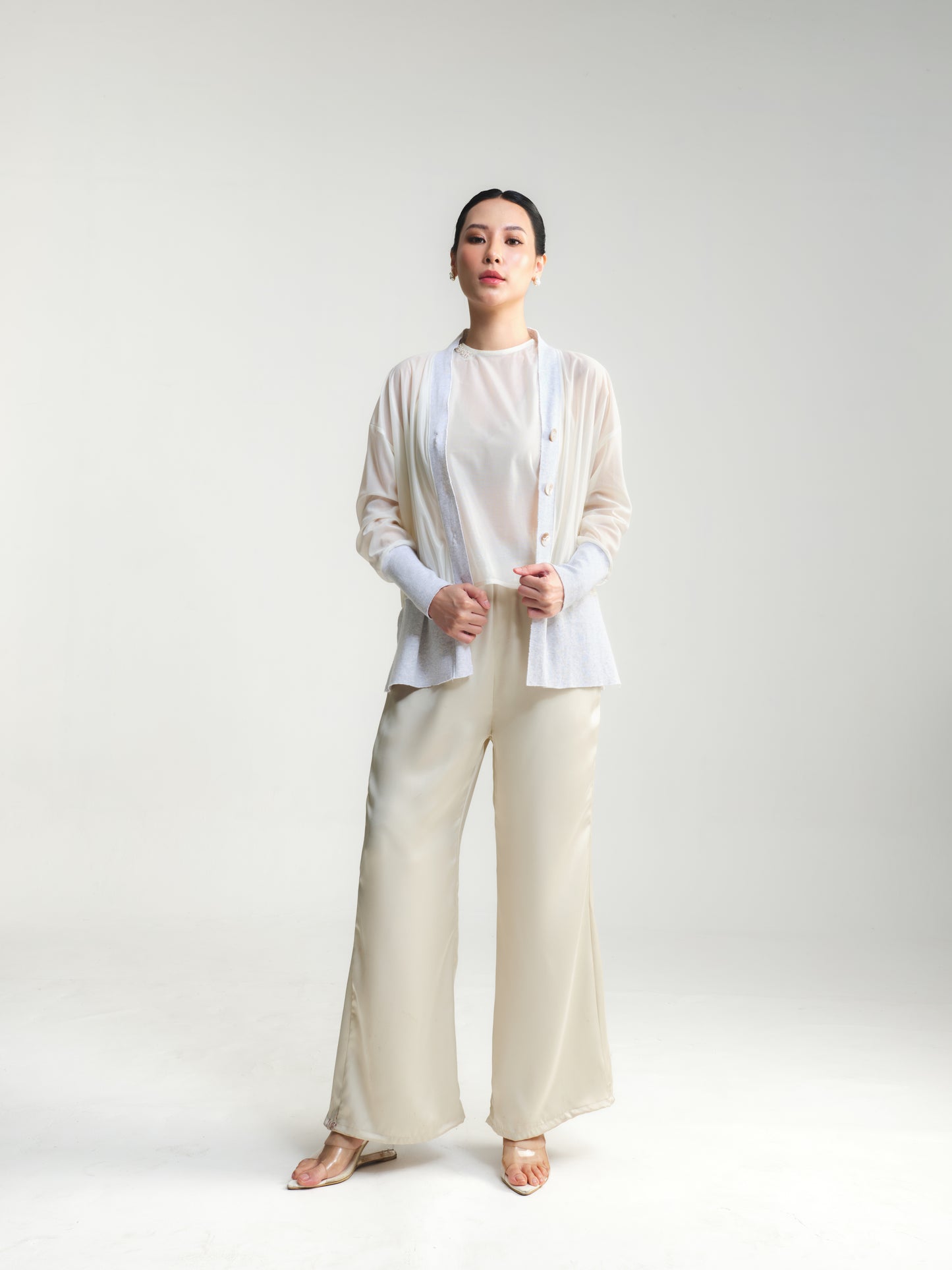 NAVIN OUTER