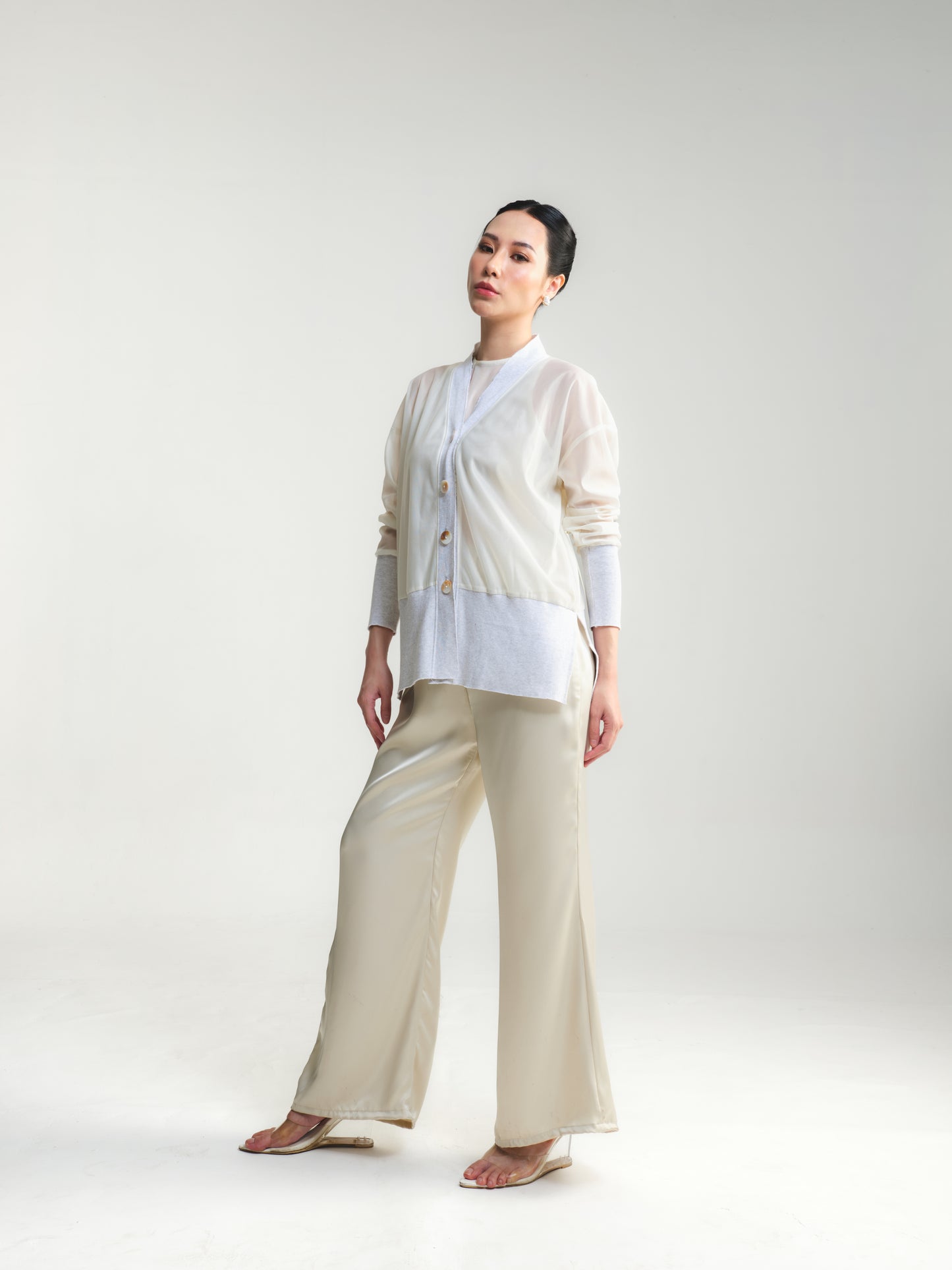 NAVIN OUTER