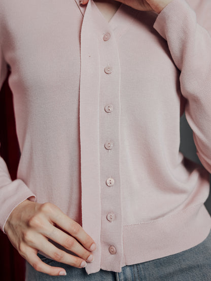 CASEY CARDIGAN (ESSENTIALS BASHA 2025)
