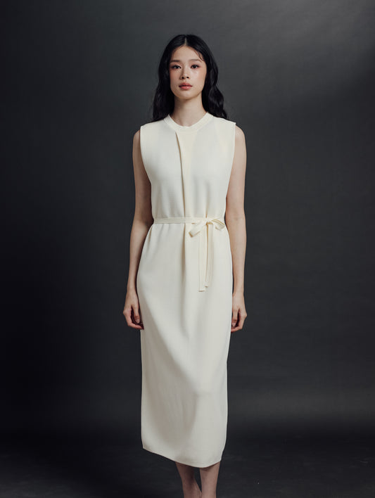 LISA DRESS (ESSENTIALS BASHA 2025)