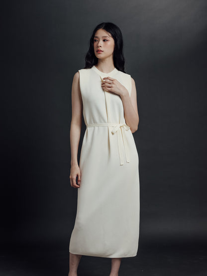 LISA DRESS (ESSENTIALS BASHA 2025)