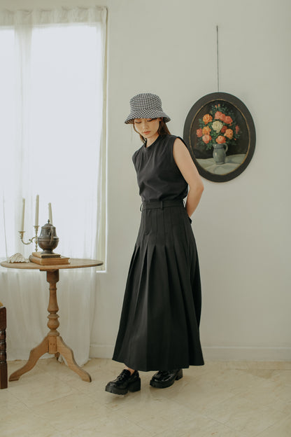 LANY SKIRT (DAY OFF JULY 2025)