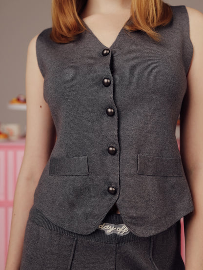 SOLEE VEST (DAY OFF PIFW 2025)