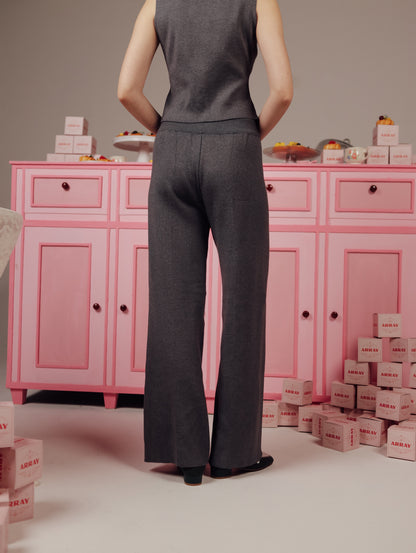 SOLEE PANTS (DAY OFF PIFW 2025)