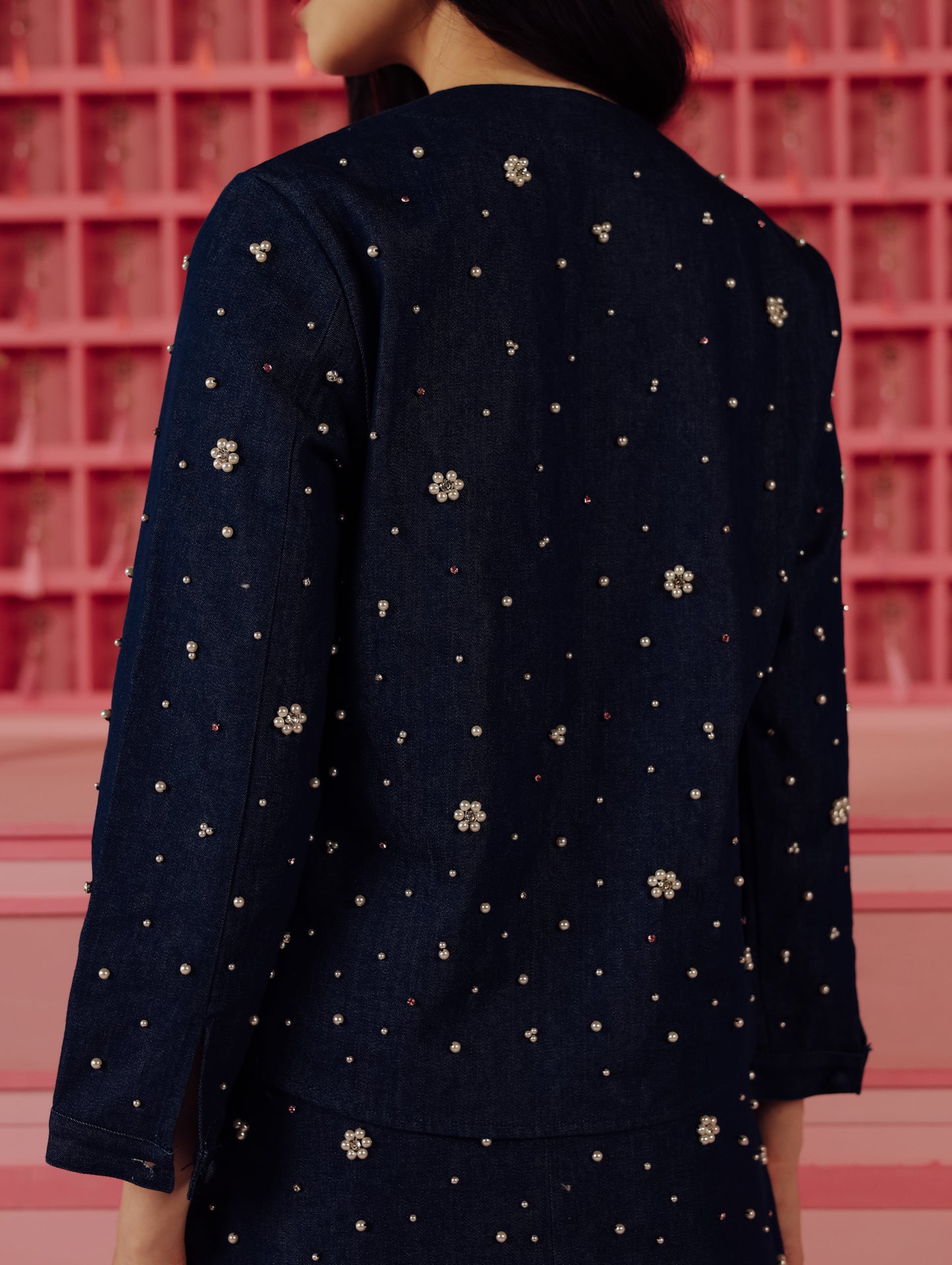 CIGAR OUTER (ARRAY PIFW 2025)