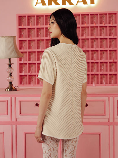 FLORA TOP (ARRAY PIFW 2025)