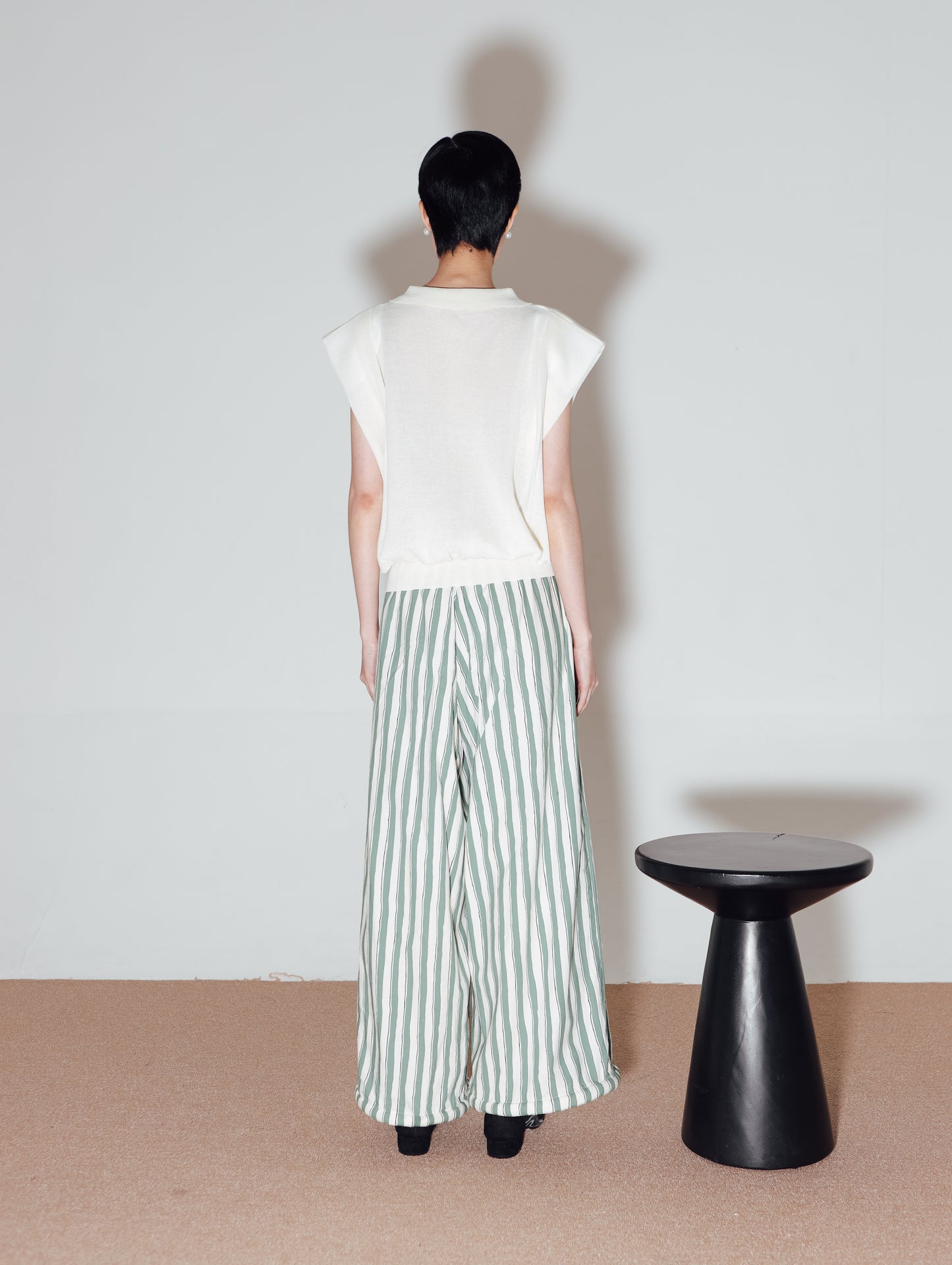 TANVI PANTS (DAY OFF NOV COLLECTION)