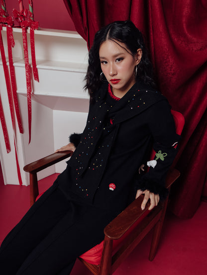 CAROL SCARF (ARRAY HOLIDAY COLLECTION)