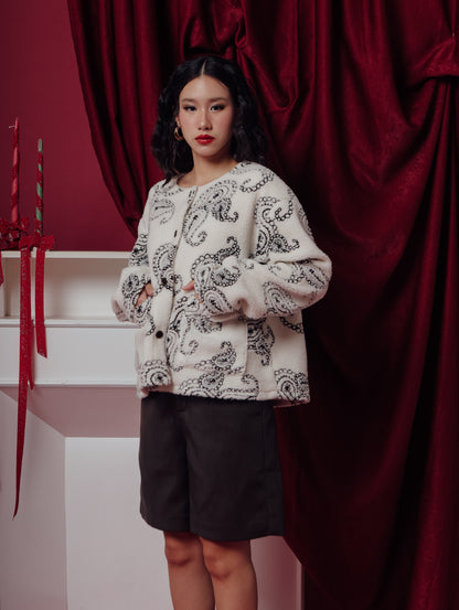 DOVE SHORTS (ARRAY HOLIDAY COLLECTION)