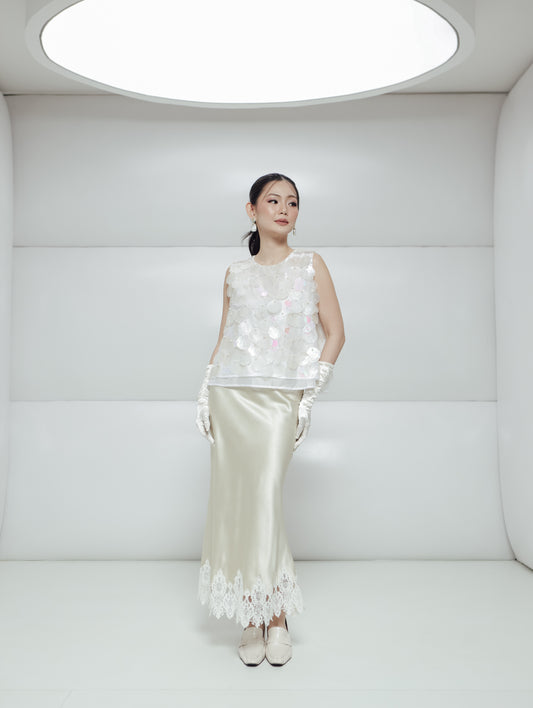 DORA TOP (ARRAY DECEMBER COLLECTION)