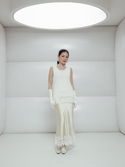 TULLA TOP  (ARRAY DECEMBER COLLECTION)