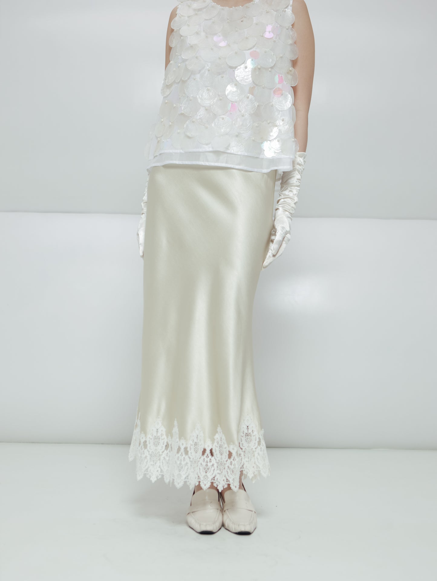 OPHELLA SKIRT  (ARRAY DECEMBER COLLECTION)
