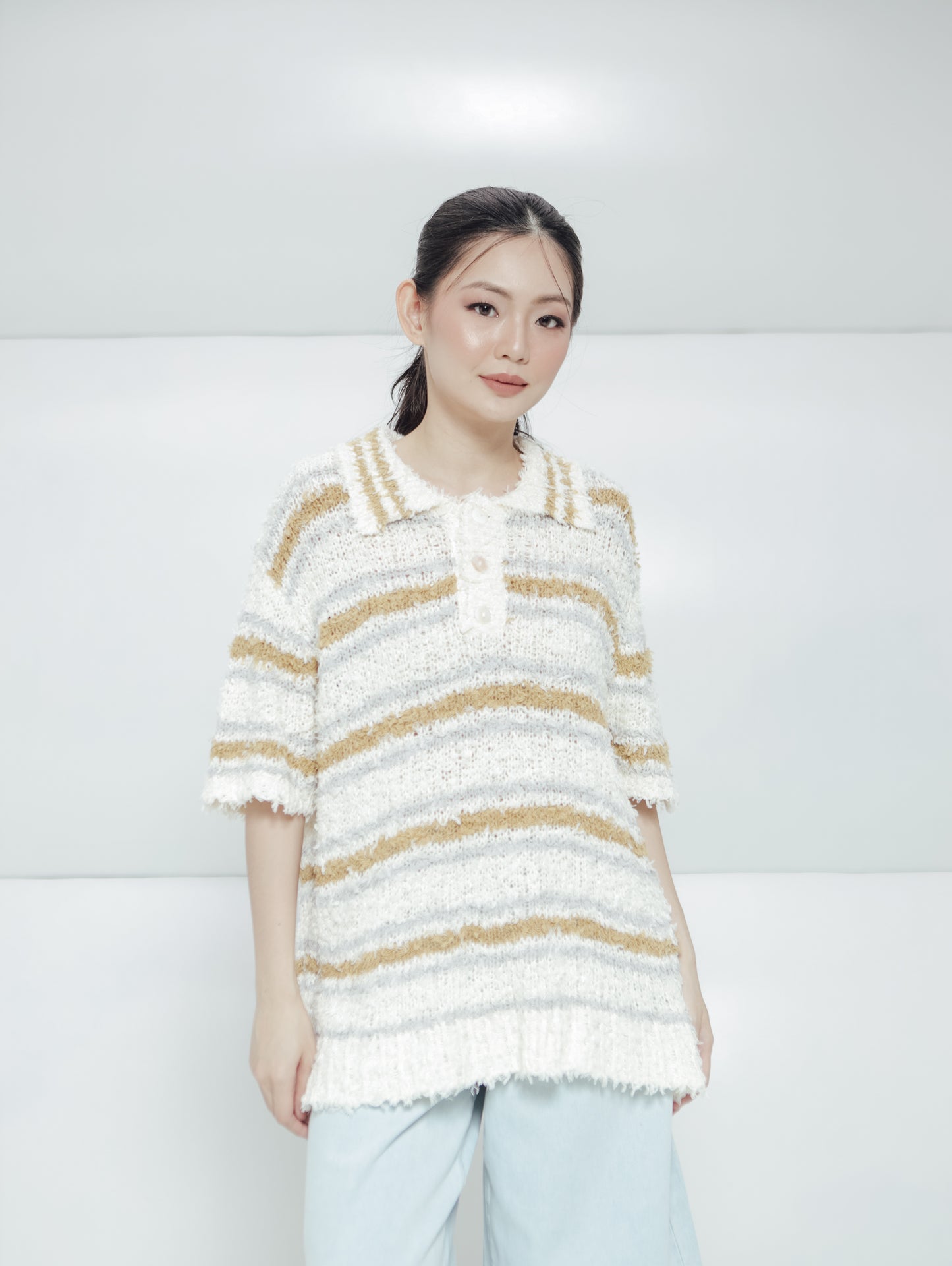 YARA TOP WHITE (ARRAY DECEMBER COLLECTION)