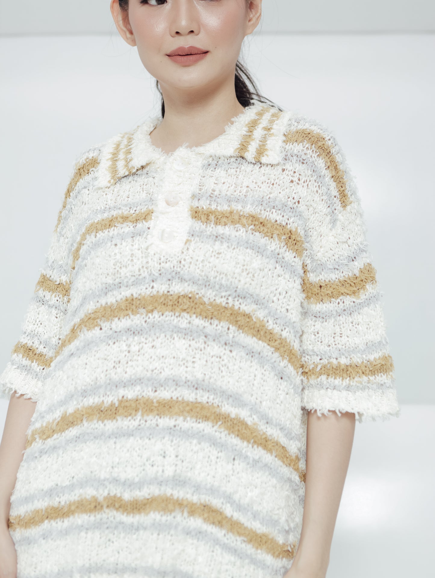 YARA TOP WHITE (ARRAY DECEMBER COLLECTION)