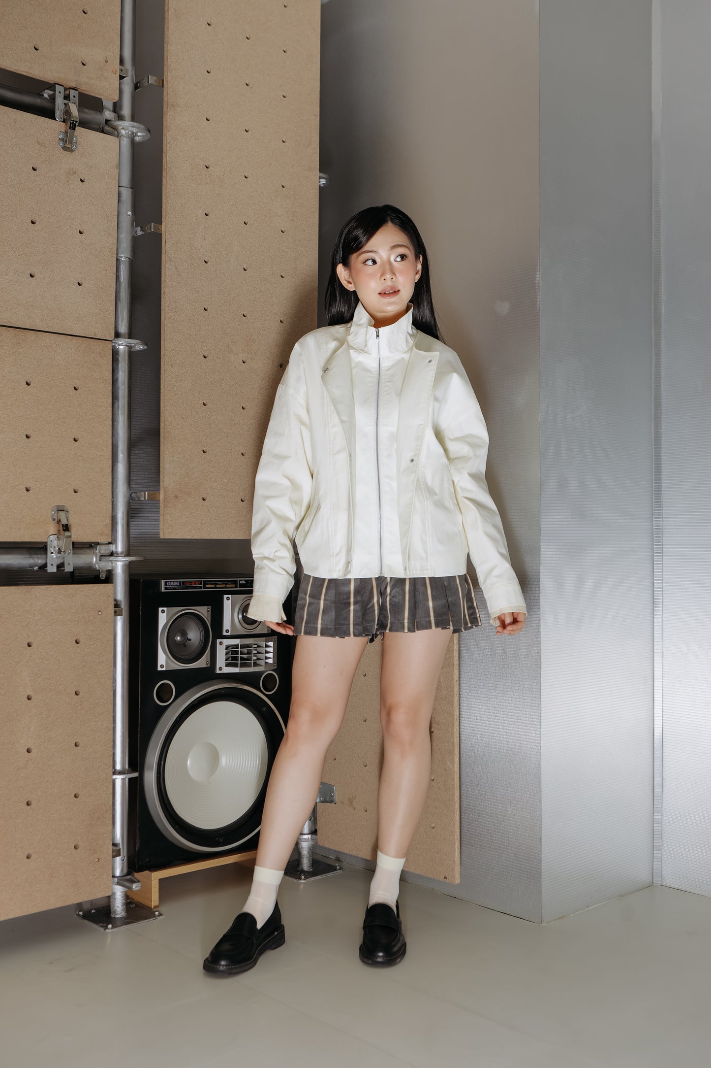 LORA OUTER (DAY OFF FEB'26)