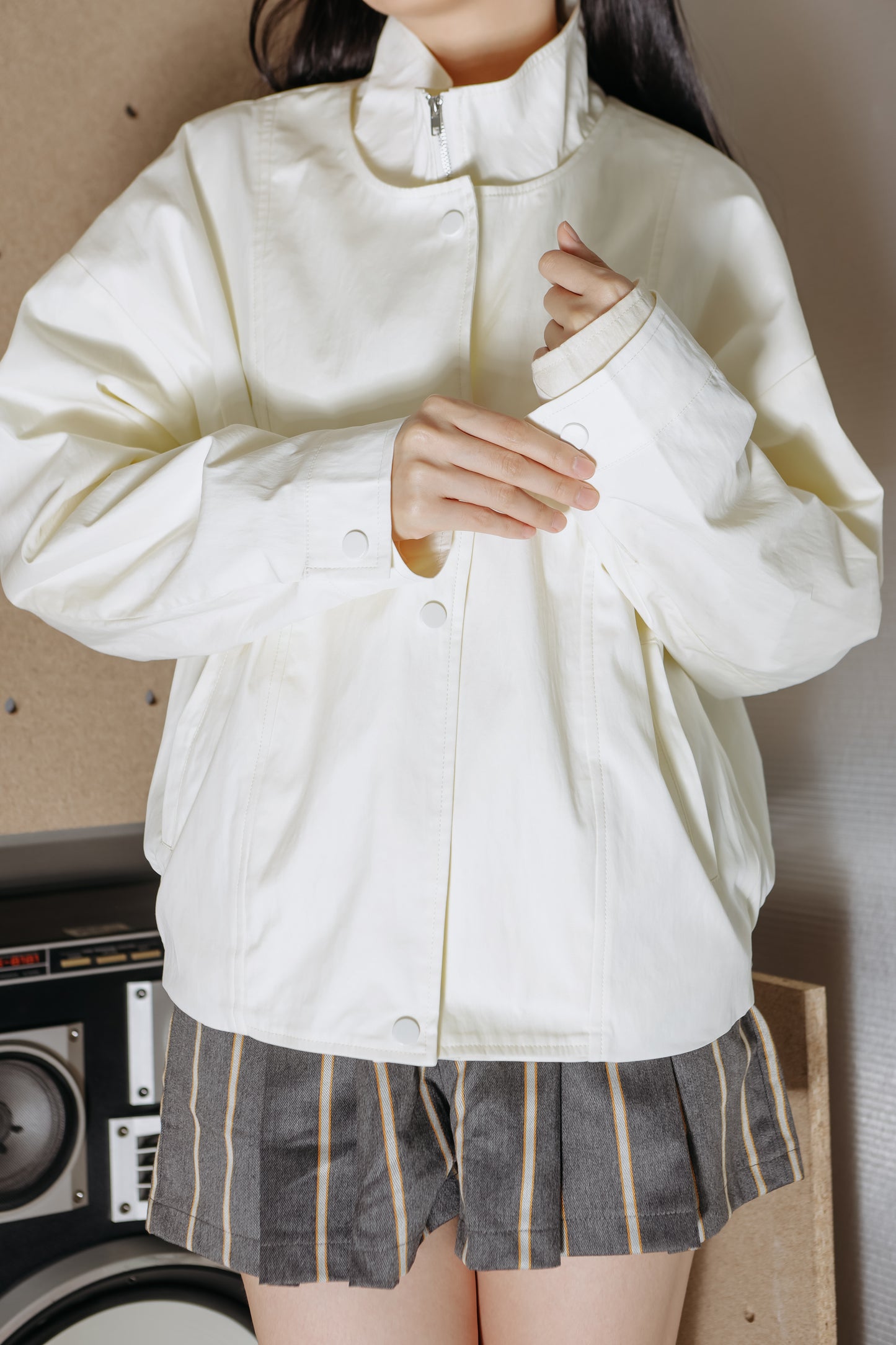 LORA OUTER (DAY OFF FEB'26)