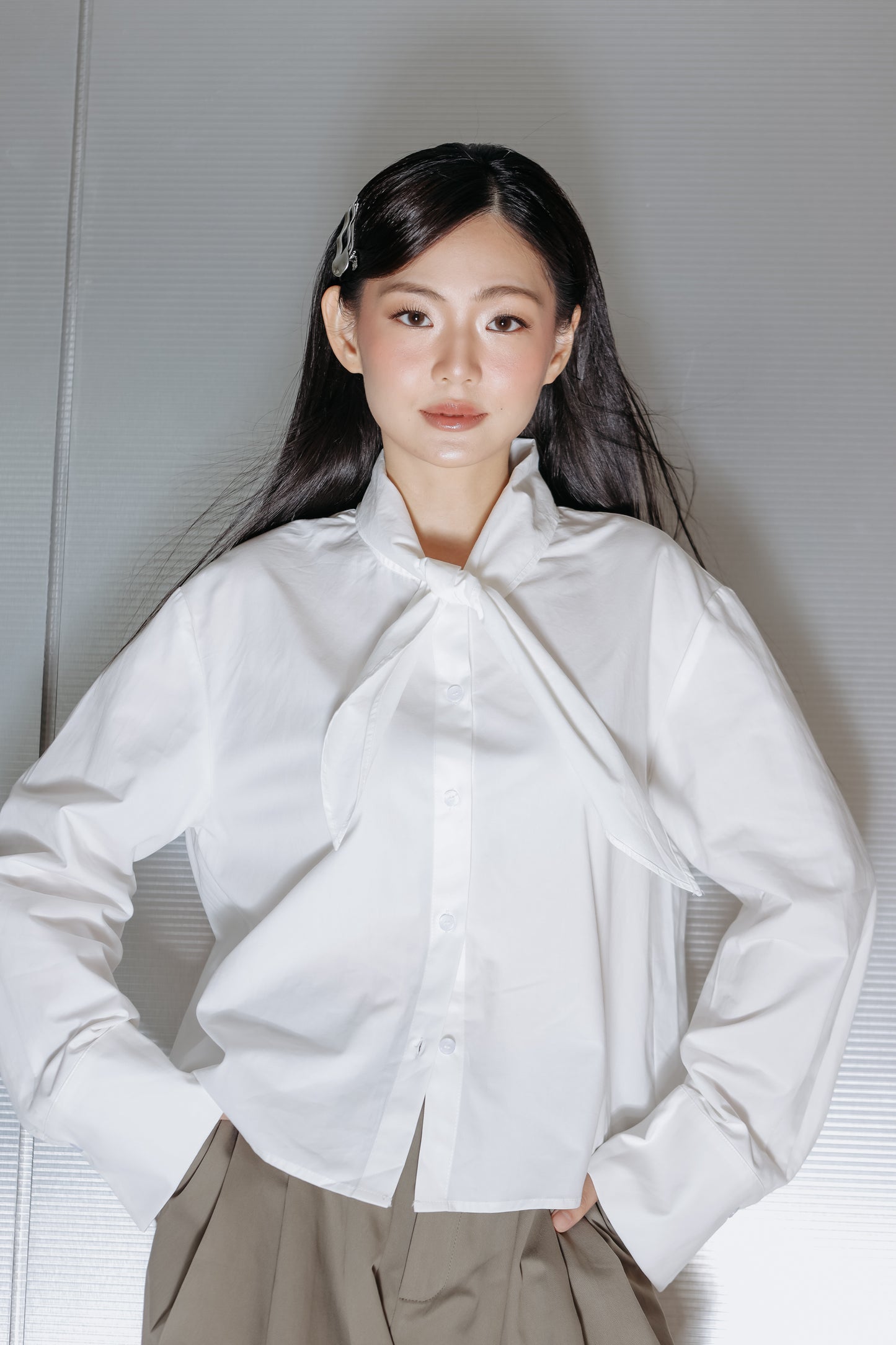 ZORA TOP WHITE (DAY OFF FEB'26)