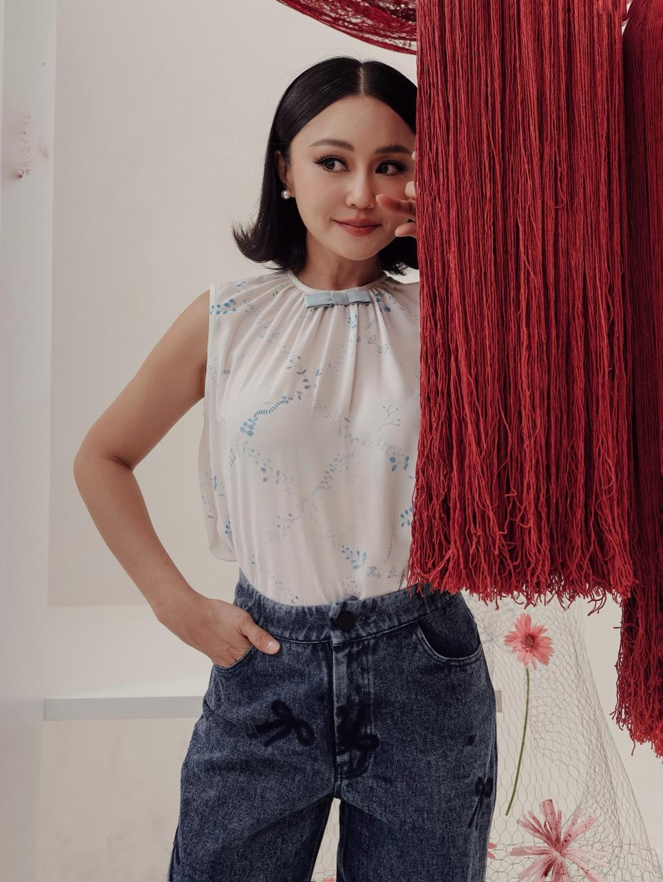 EIRA TOP  (ARRAY CNY'26)