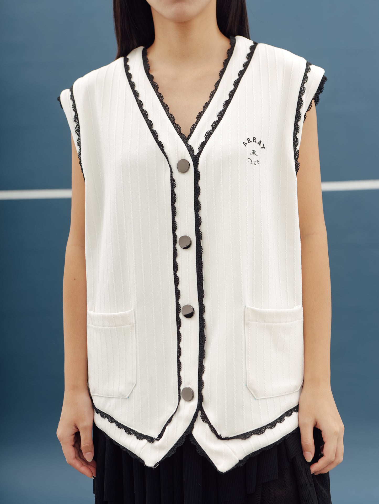 RECA VEST (ARRAY CNY'26)