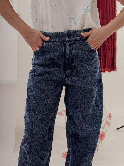 PEETA PANTS (ARRAY FIRST BLOOM)