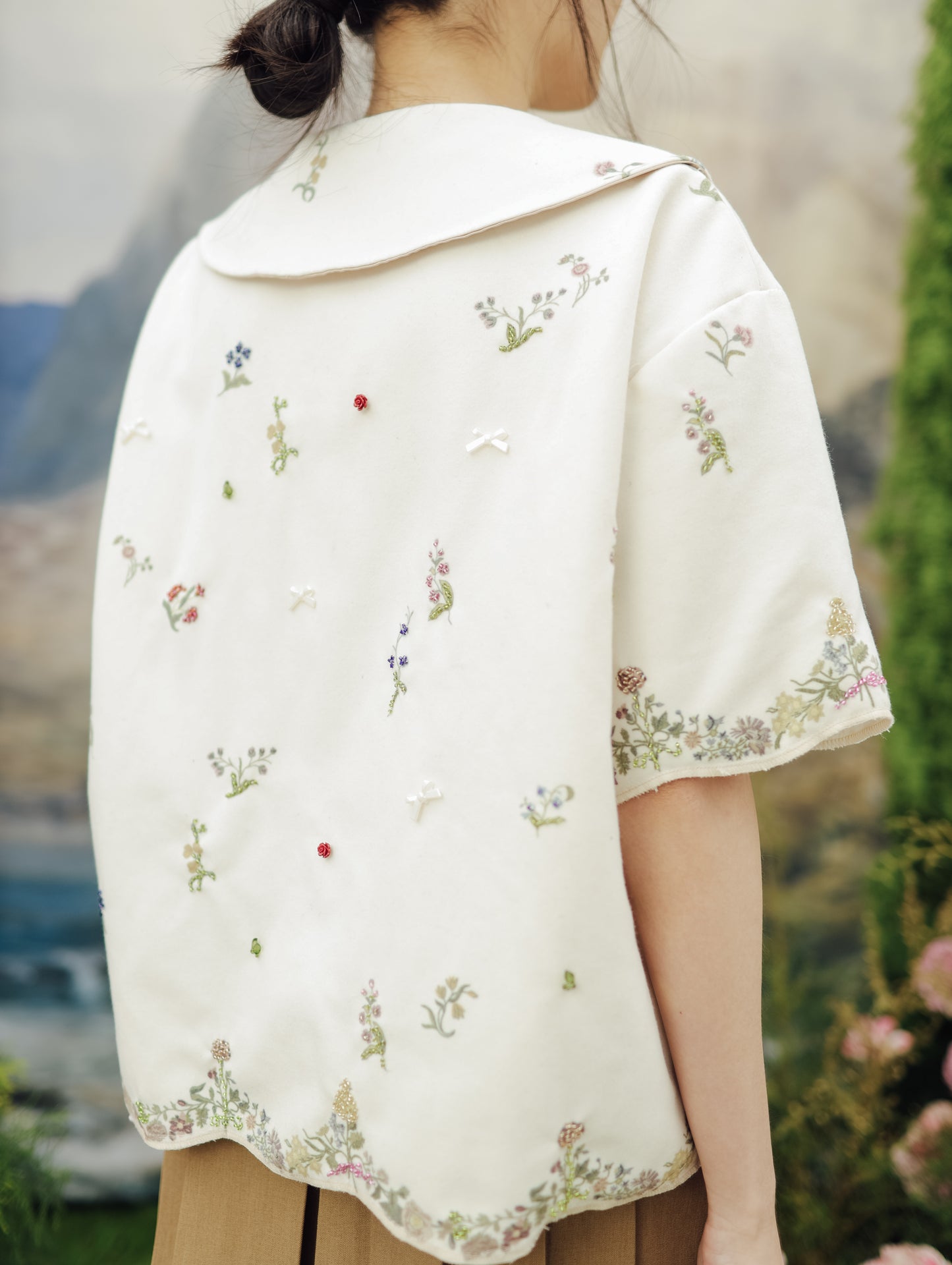 ASTER TOP (ARRAY WALK IN THE GARDEN)