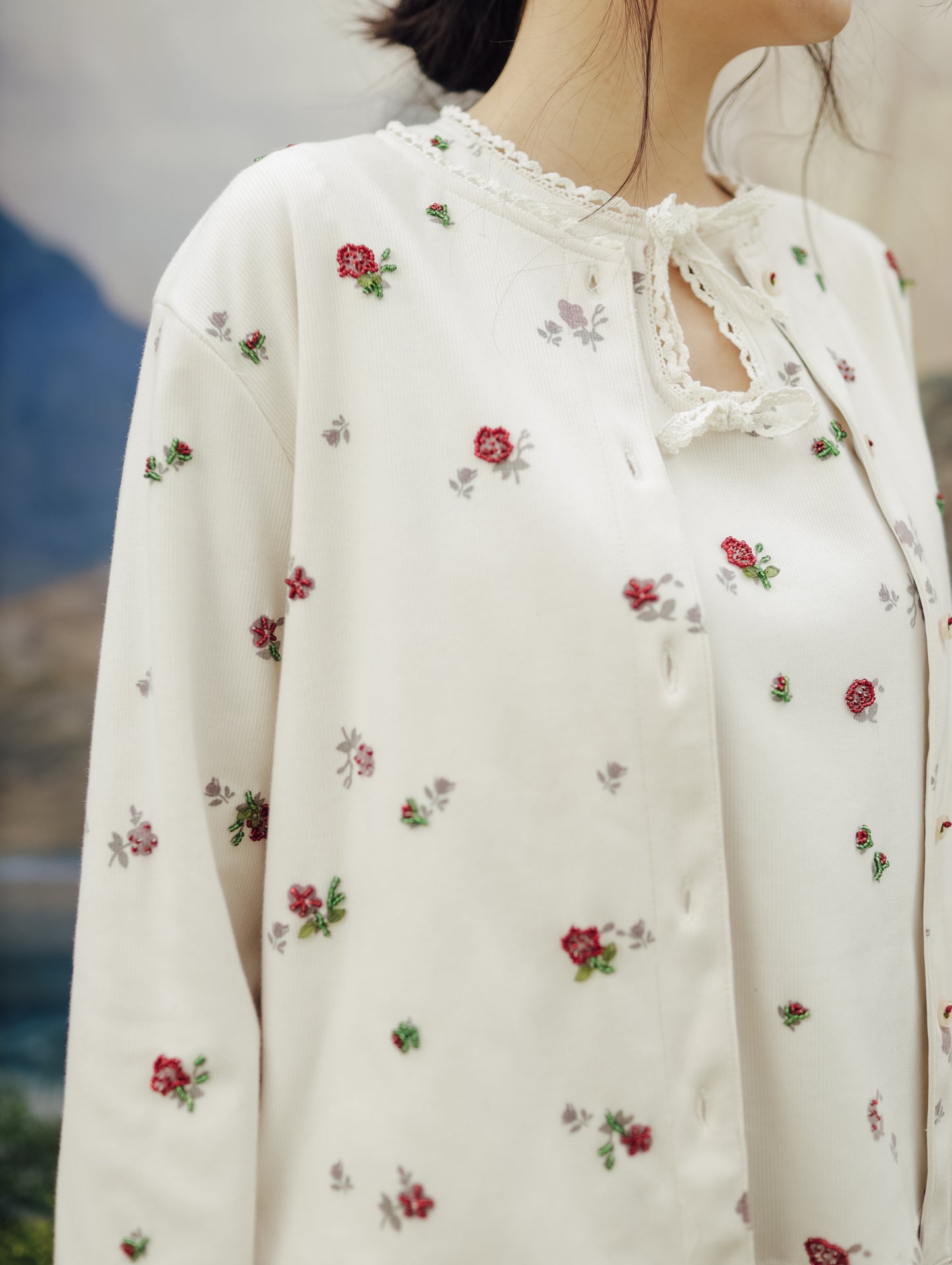 NOA CARDIGAN (ARRAY WALK IN THE GARDEN)