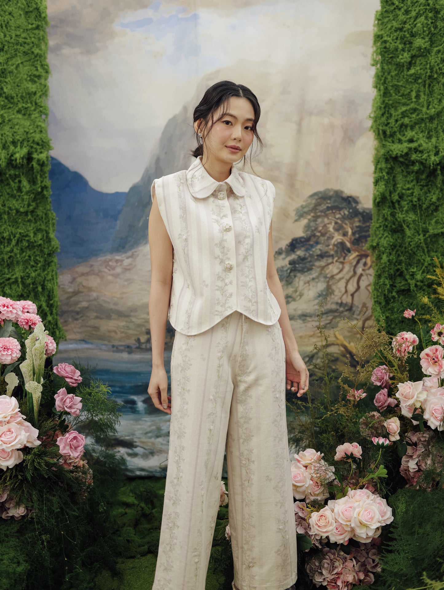 CALINA VEST (ARRAY WALK IN THE GARDEN)