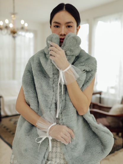 LAVELLE SCARF (ARRAY RIGHT ON SPRING)