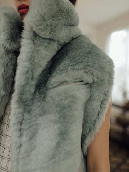 LAVELLE SCARF (ARRAY RIGHT ON SPRING)