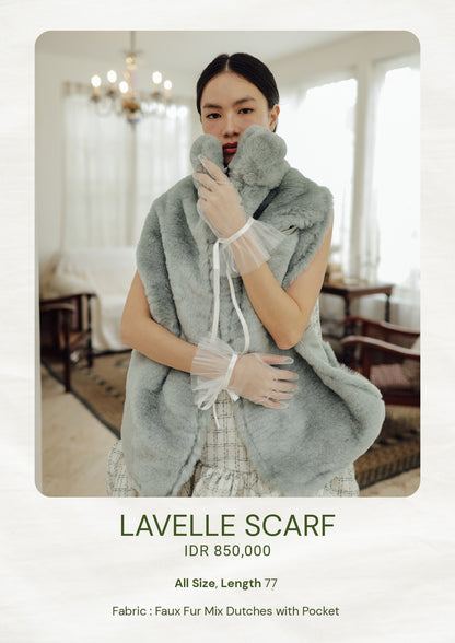 LAVELLE SCARF (ARRAY RIGHT ON SPRING)