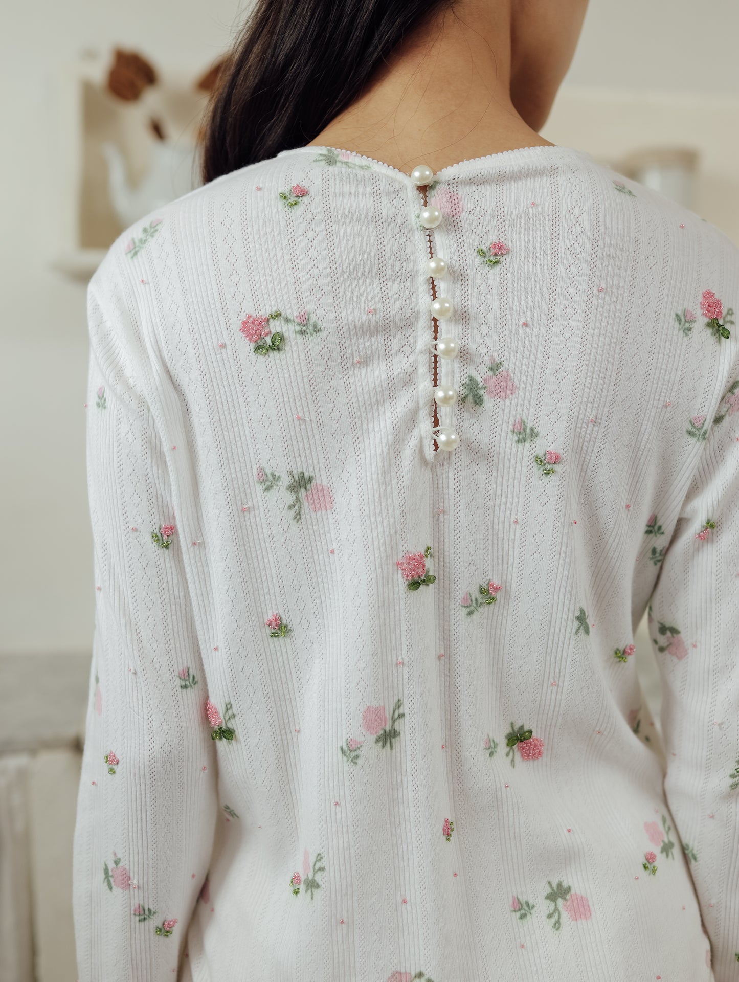 NEILLA TOP (ARRAY RIGHT ON SPRING)