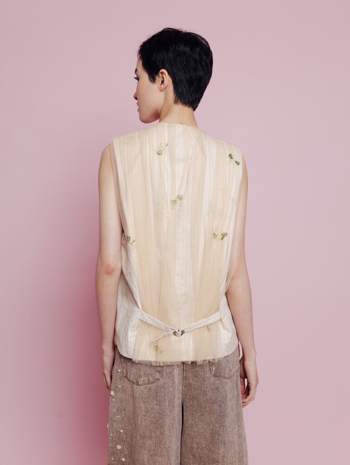 TULLORA VEST (ARRAY DELICATE LUXURY)