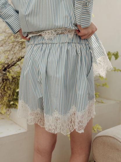 BLEU SHORTS (DAY OFF SERENE)