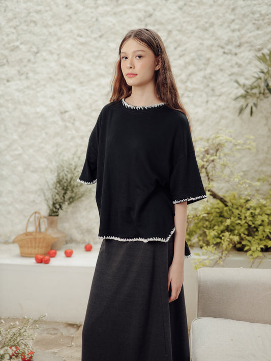 GEONA TOP  (DAYOFF QUIET ARRIVAL)
