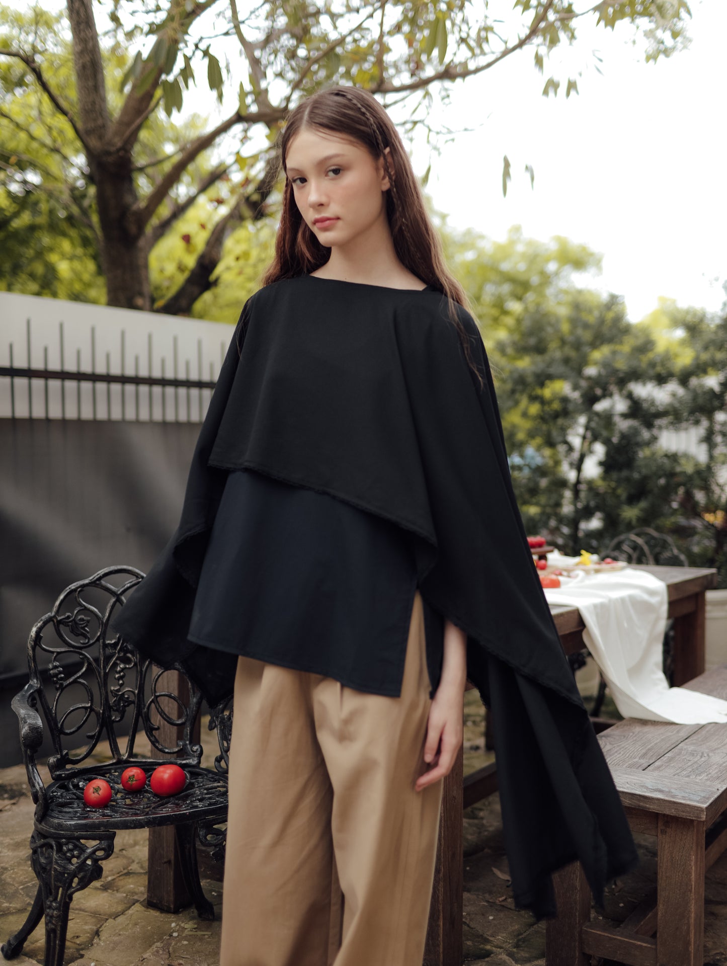 XANA CAPE (DAYOFF QUIET ARRIVAL)