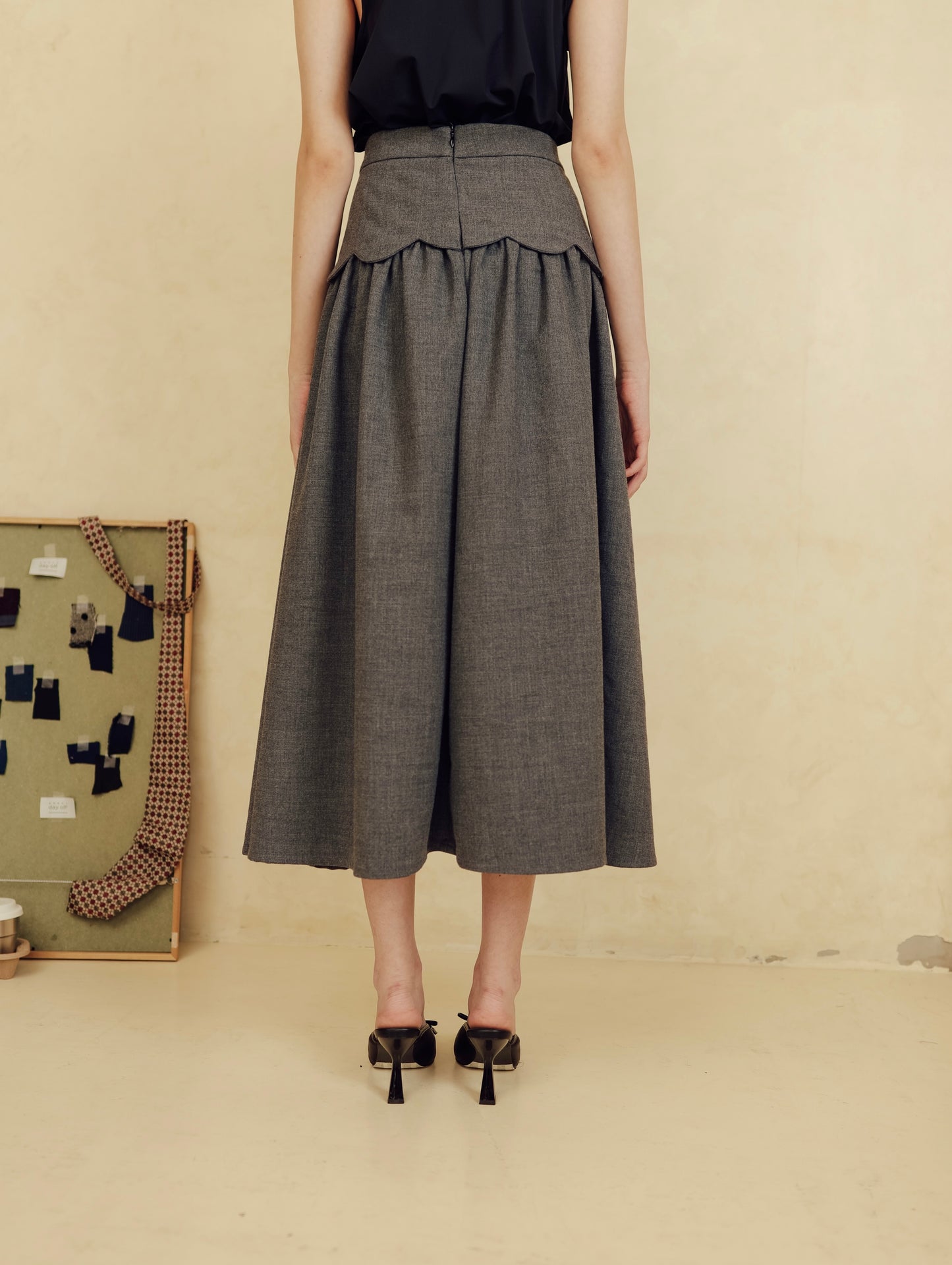 CILLEM SKIRT (DAYOFF THE DAY OFF EDIT)