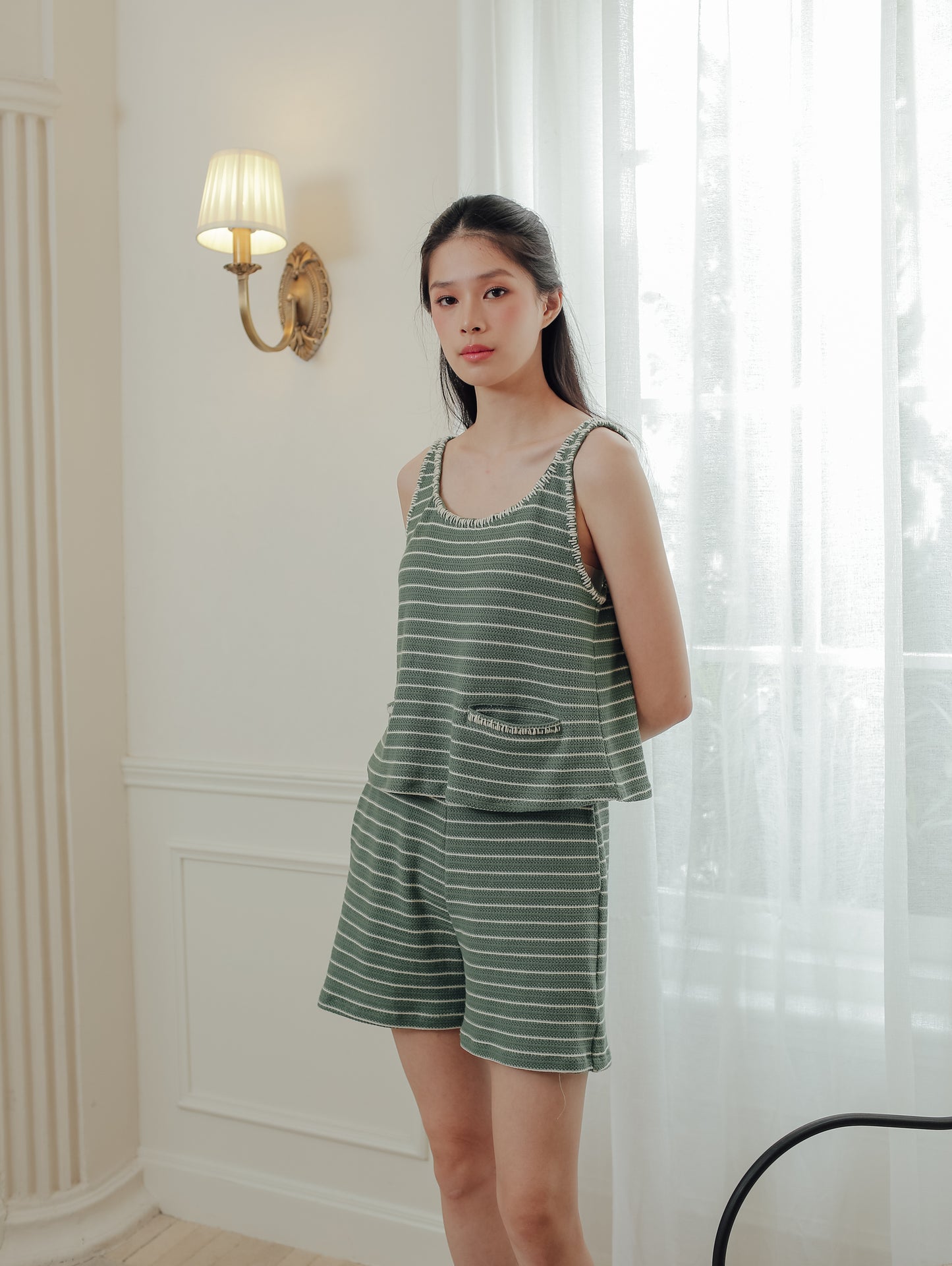 MERVIE SET (DAYOFF PURE EASE)