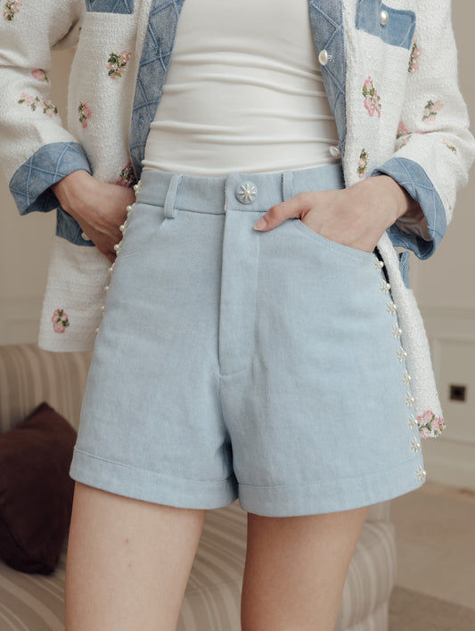 DORIE SHORTS  (ARRAY STILL GRACE)