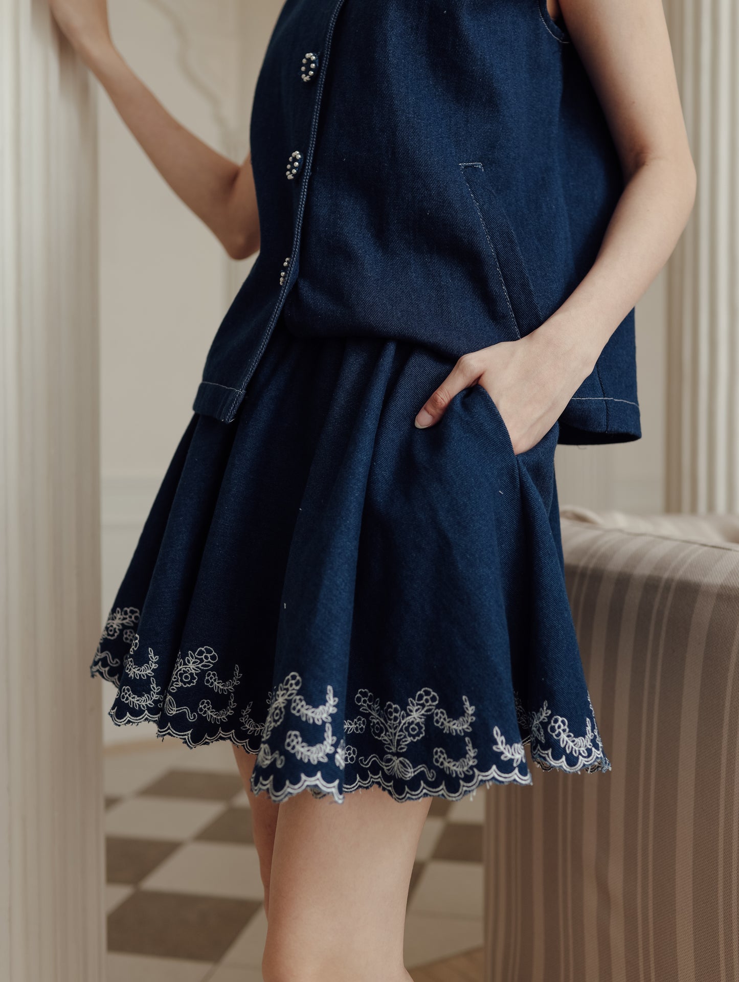 ROWAN SKORT (ARRAY STILL GRACE)