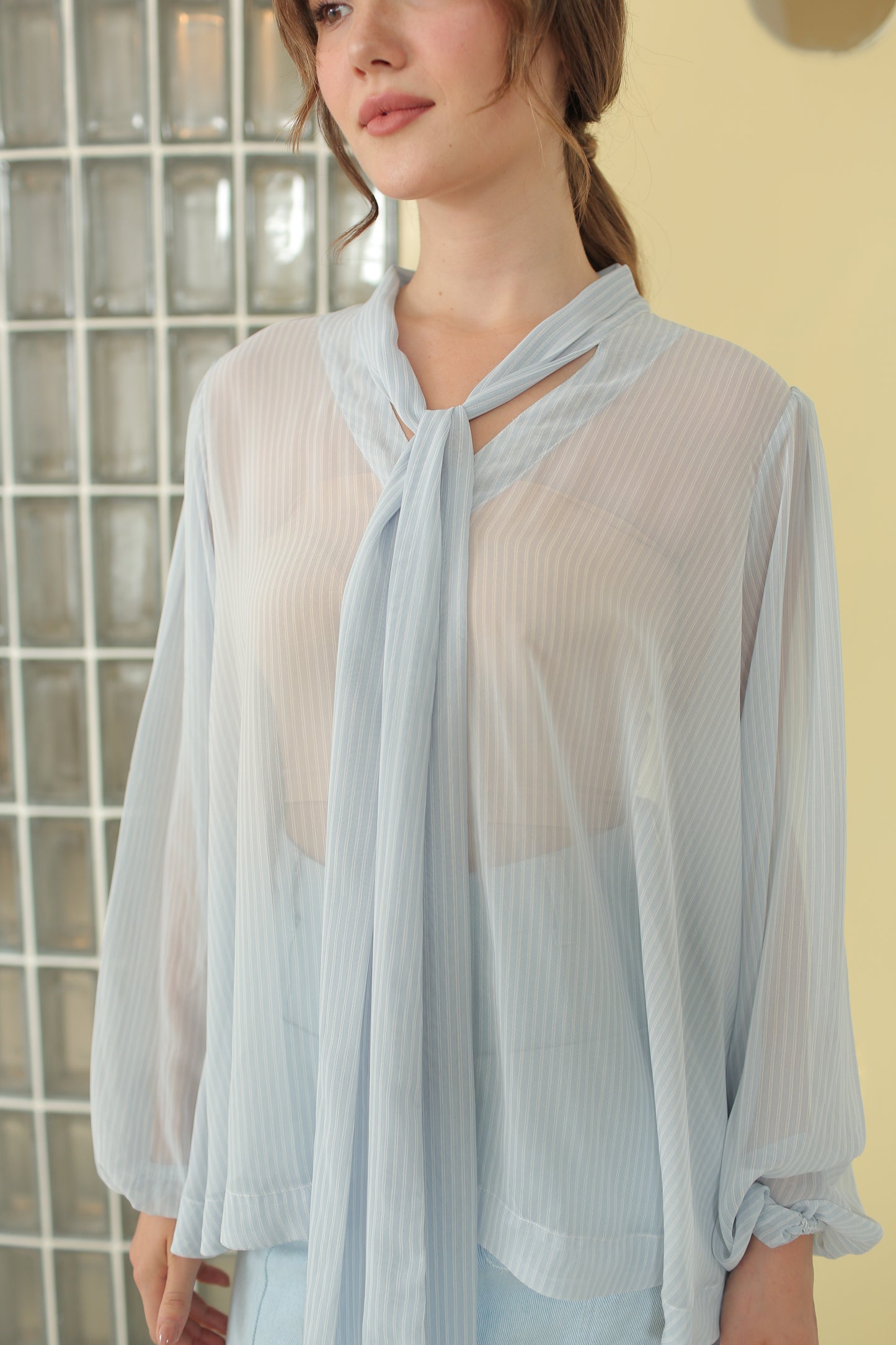 VENILA TOP (DAY OFF SOFT SHIFT)