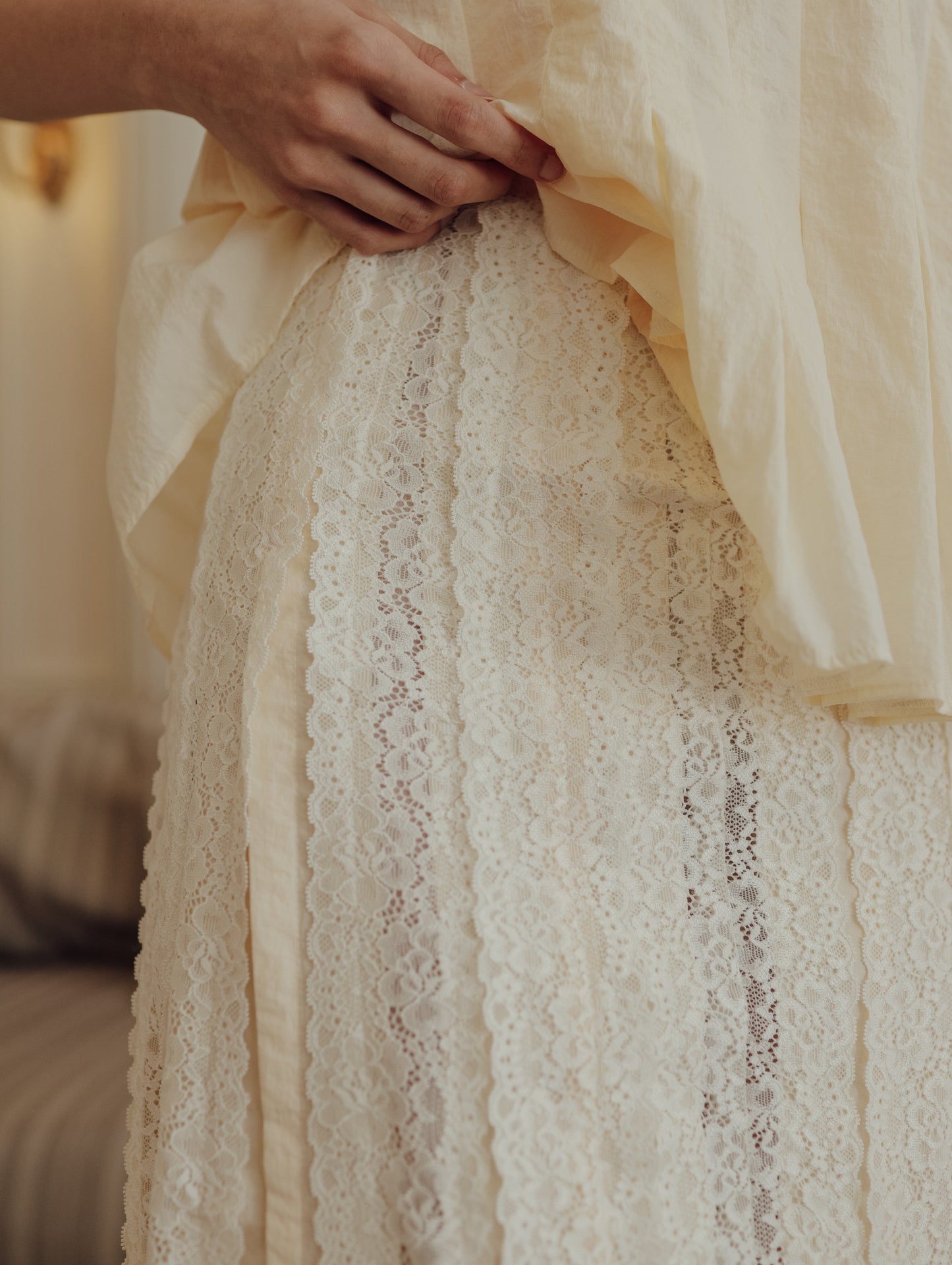 GHAUX SKIRT  (ARRAY SOFT VOWS)