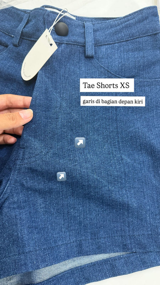TAE SHORTS XS (DEFECT SALE)