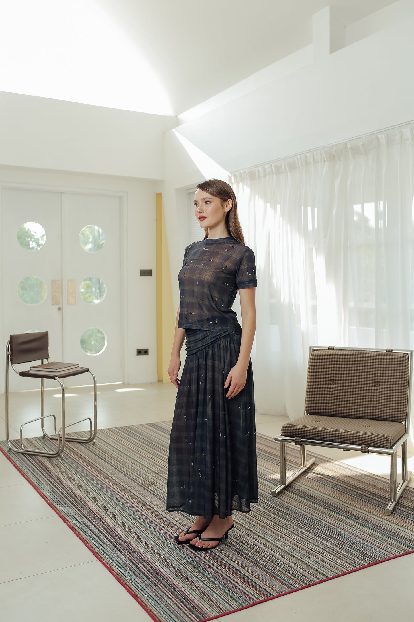 ECLIPSE SKIRT (ARRAY UNDER THE SUN)
