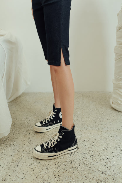 VELUNO SHORTS (DAYOFF DEAR SEPTEMBER)