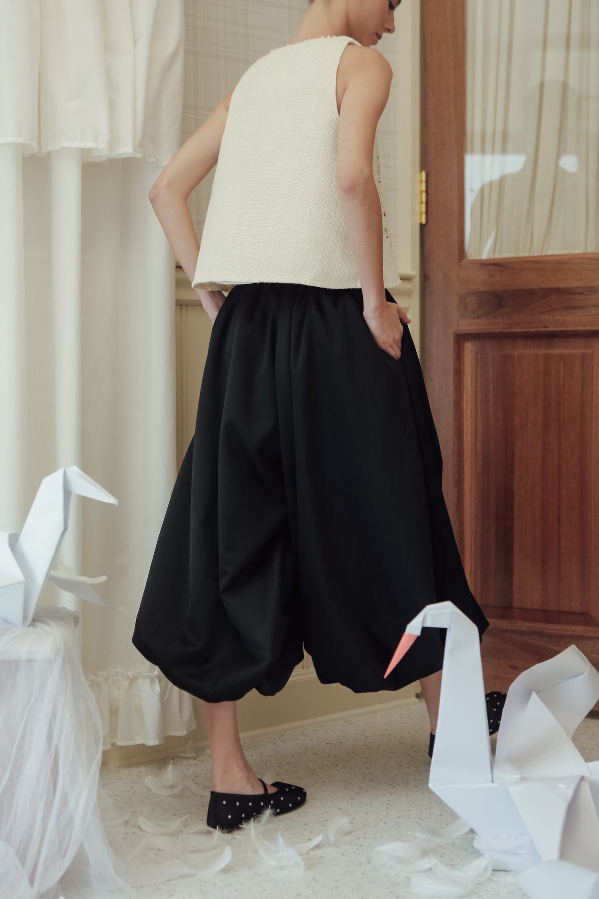 LISSE PANTS (ARRAY A SWAN'S TALE)