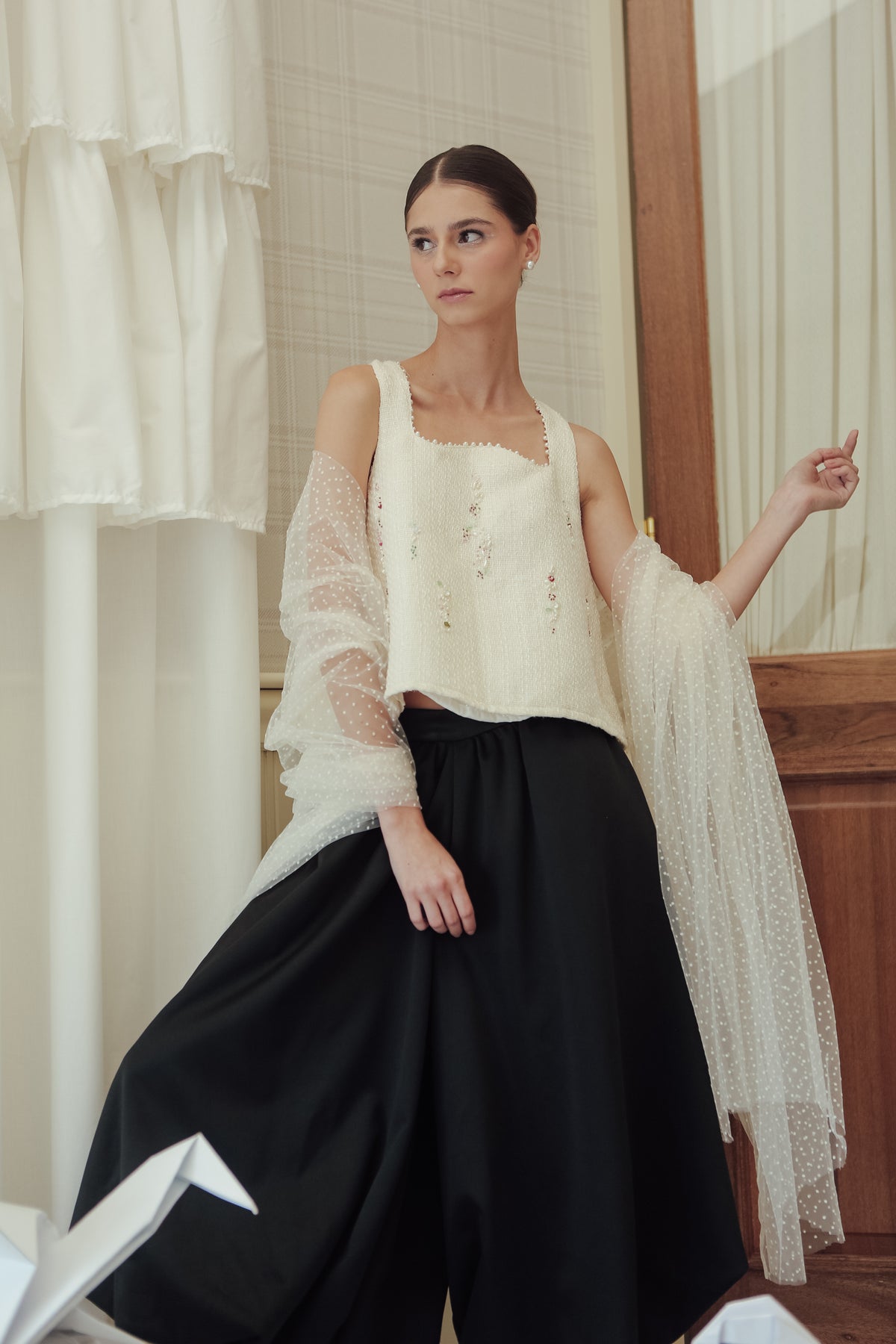 LISSE PANTS (ARRAY A SWAN'S TALE)